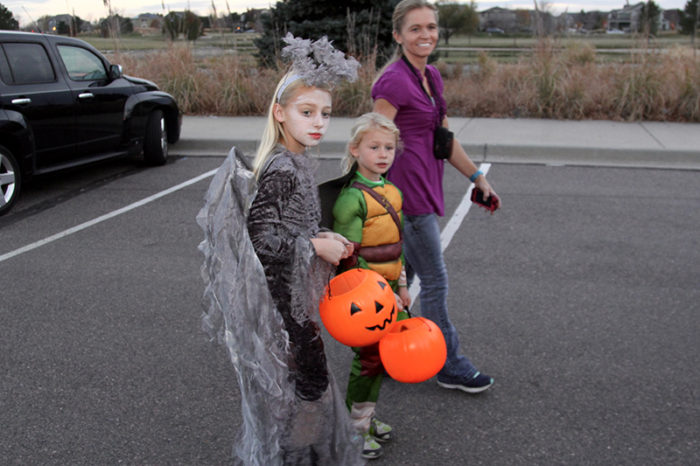 Trunk or Treat 2016 - Kids in Costumes