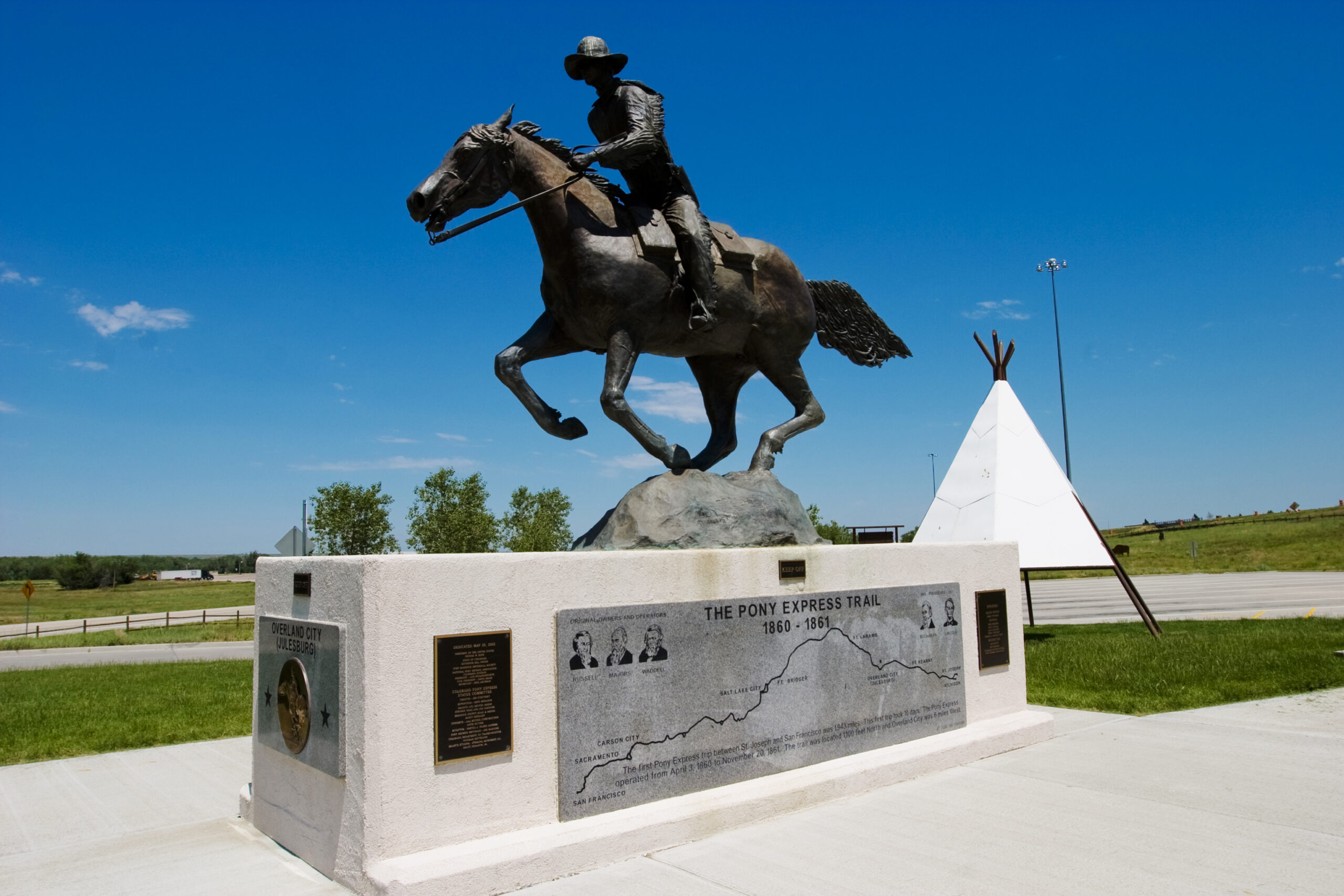 A statue commemorating the Pony Express outside the Colorado Welcome Center in Julesburg